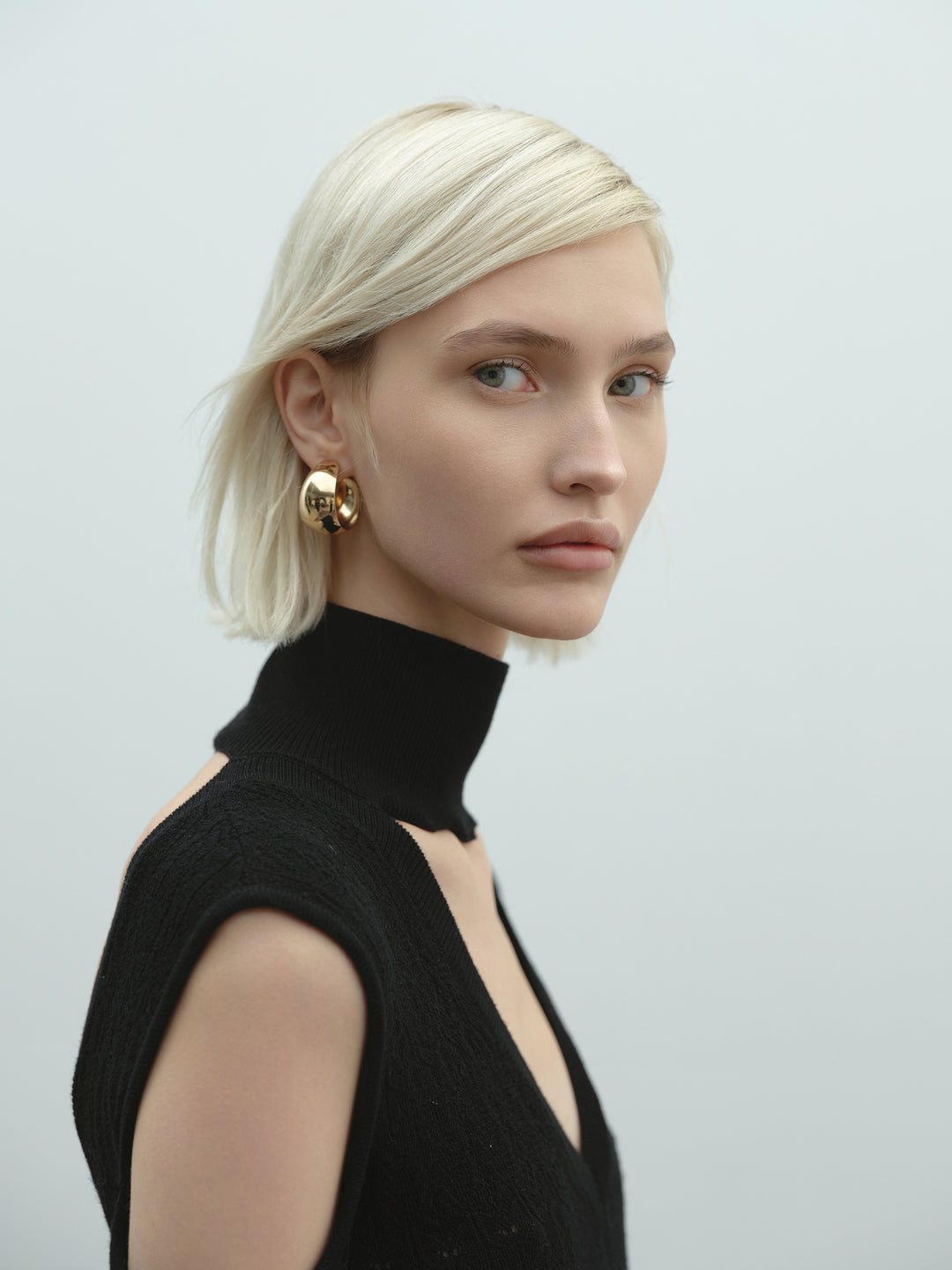 Abito lungo AKEP dolcevita in maglia punto pizzo