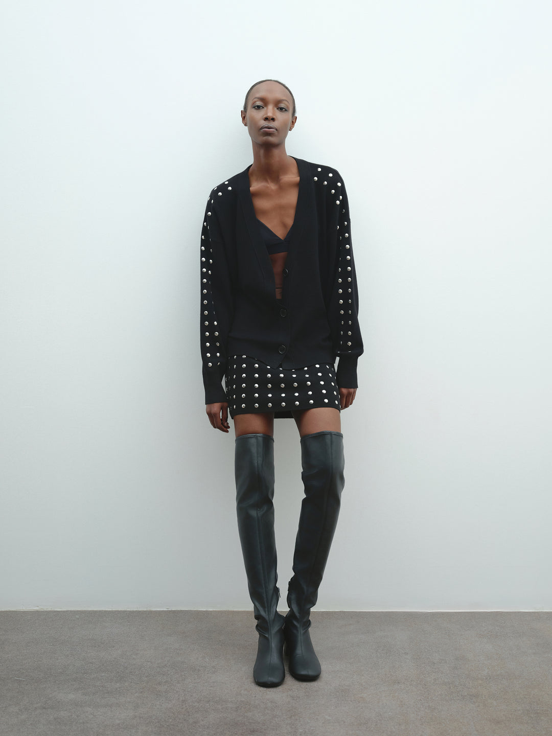 Cardigan AKEP con borchie