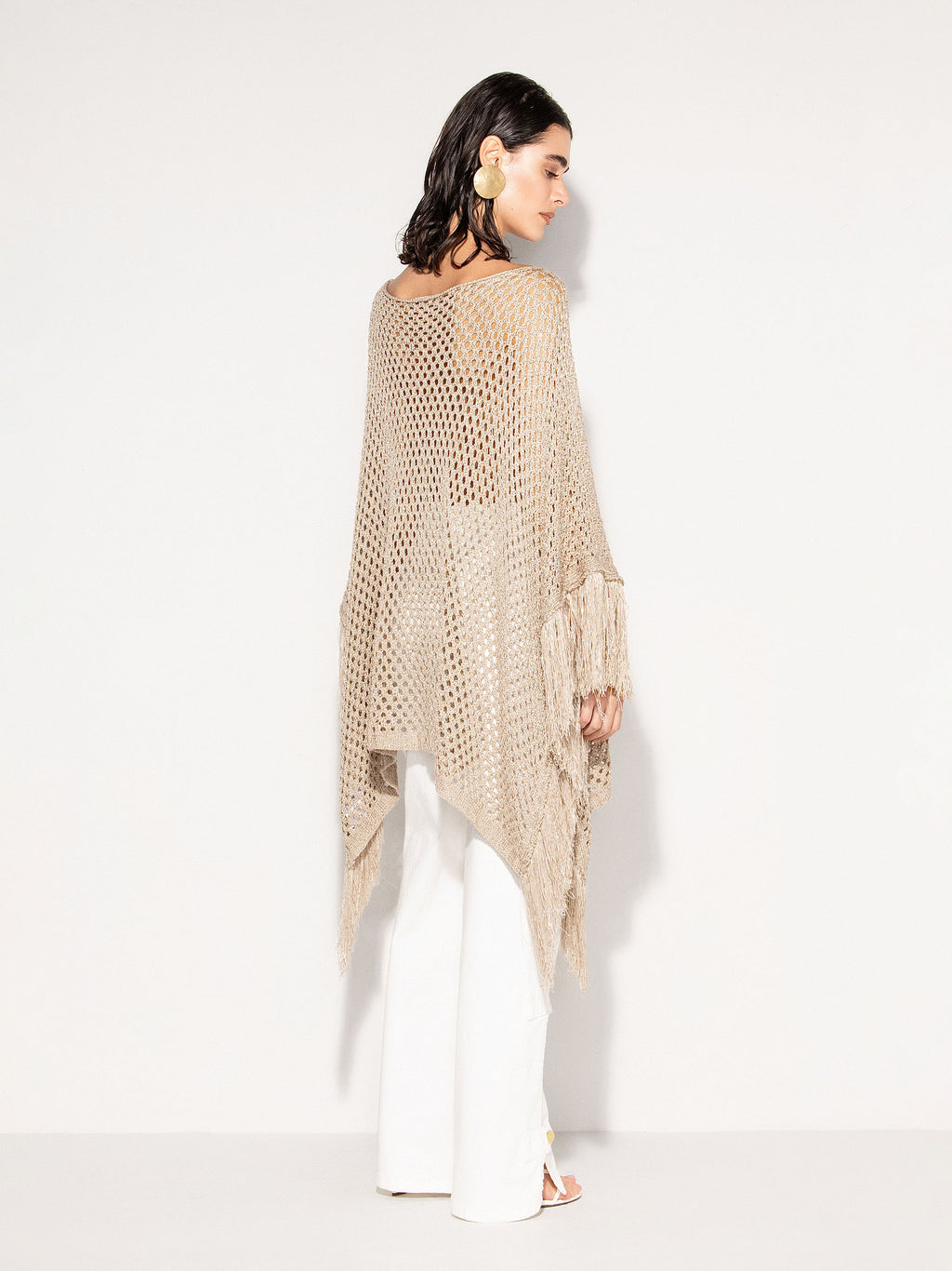 Mantella AKEP con frange e linea fluida