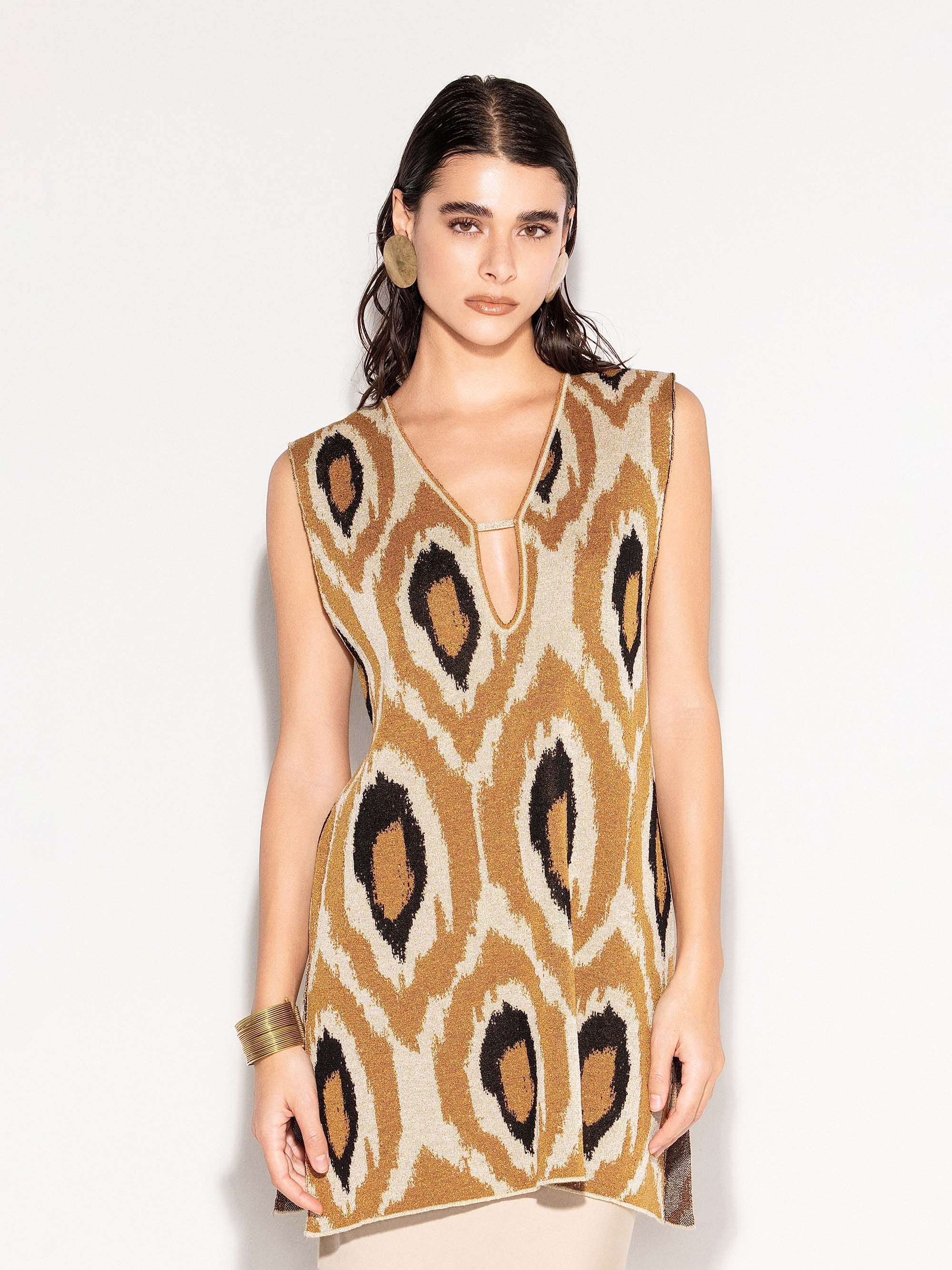 Abito corto AKEP smanicato con stampa ovale