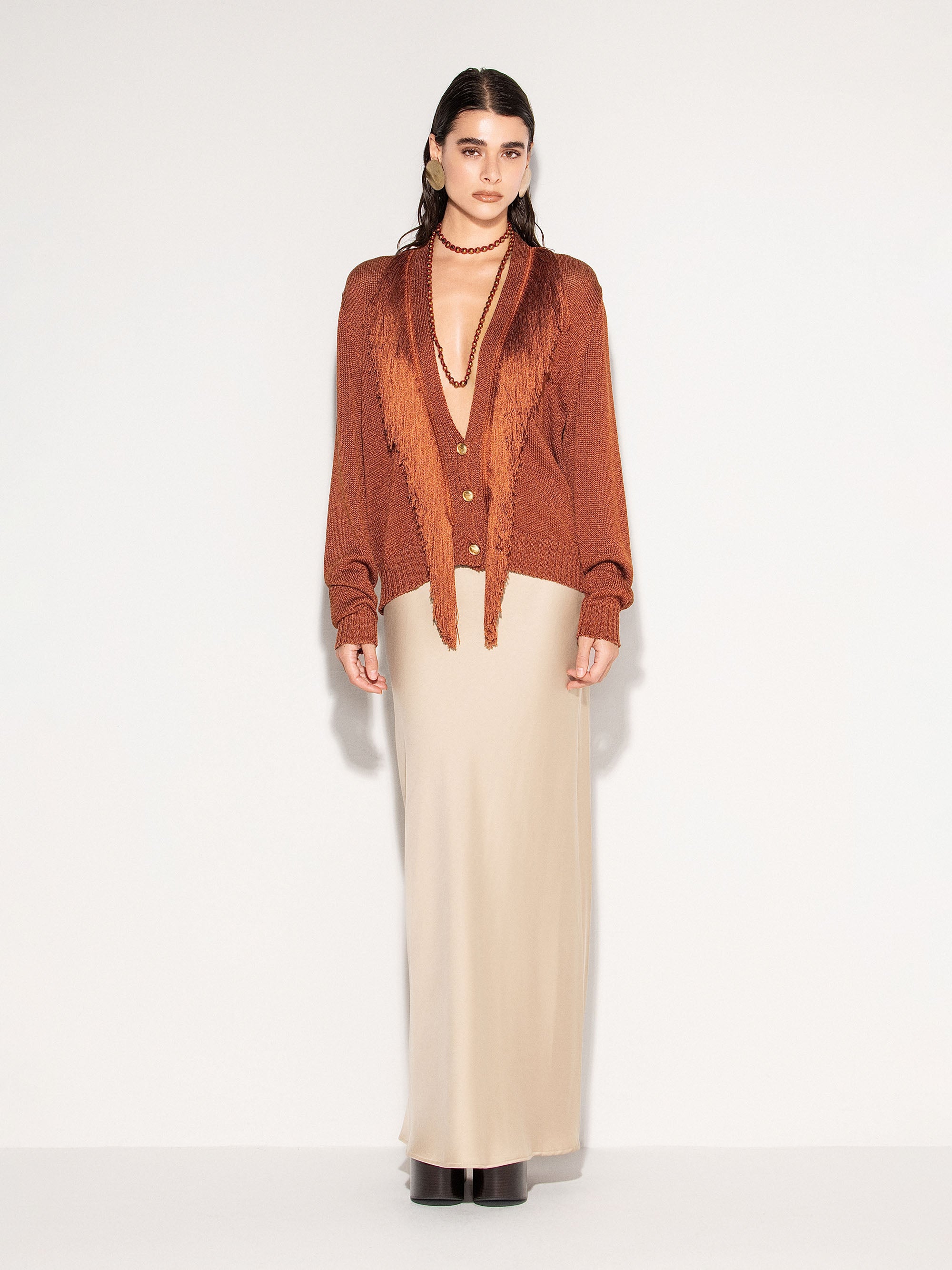 Cardigan AKEP con scollo profondo e frange