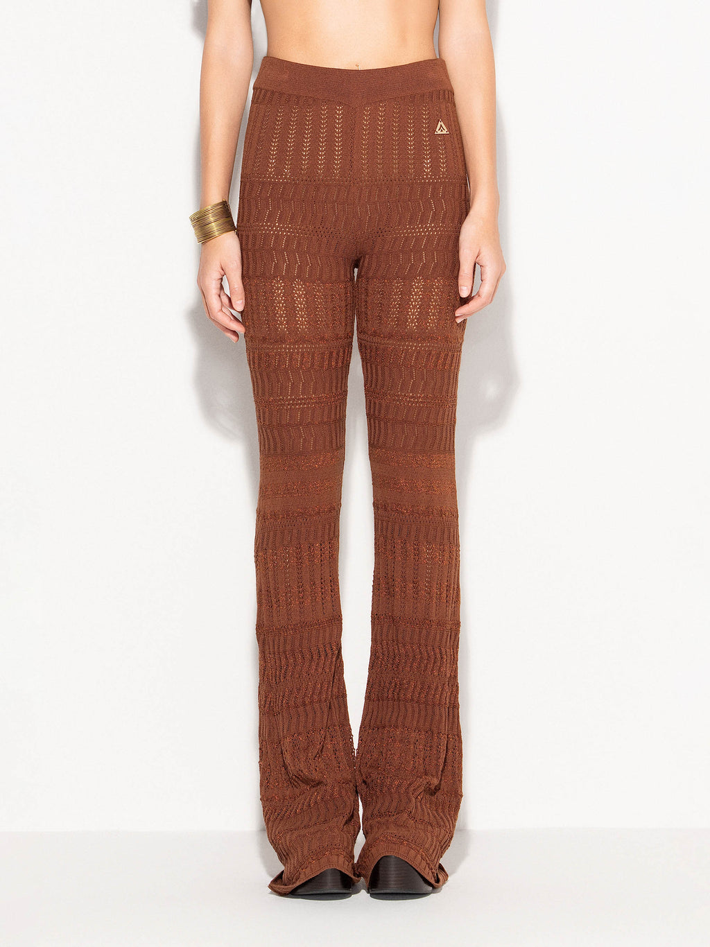 Pantaloni AKEP a gamba dritta tinta unita