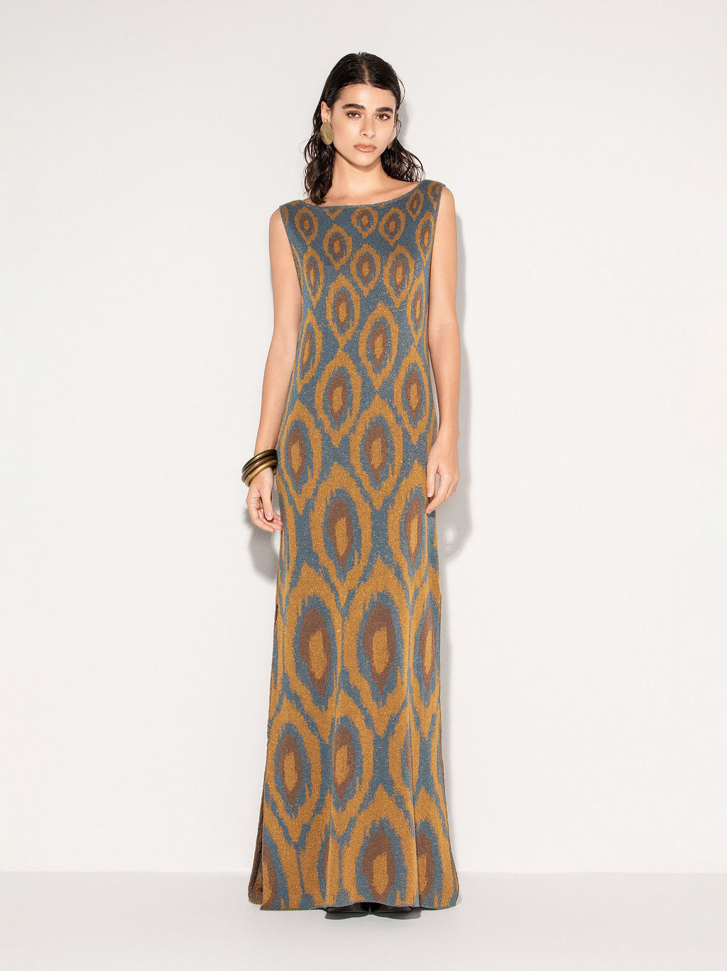 Abito lungo AKEP smanicato con motivo geometrico