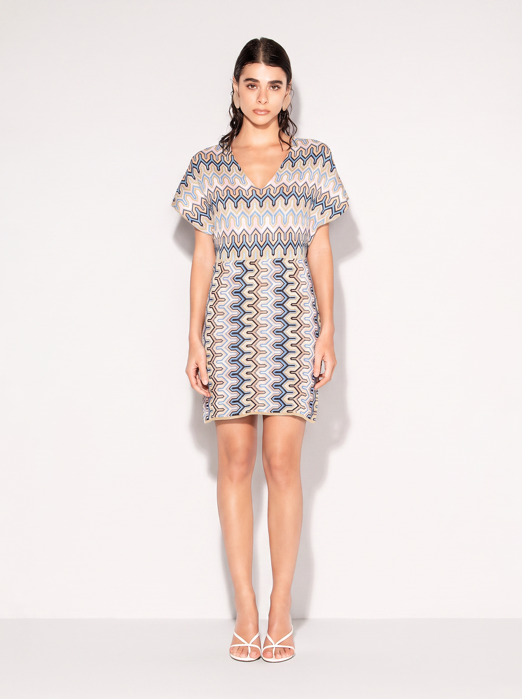 Abito corto AKEP con motivo geometrico