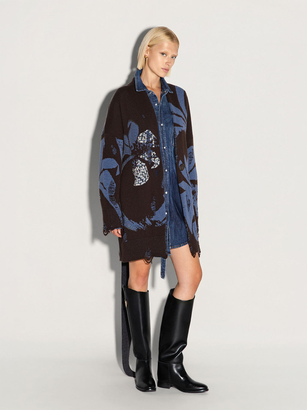 Cappotto AKEP corto ricamato