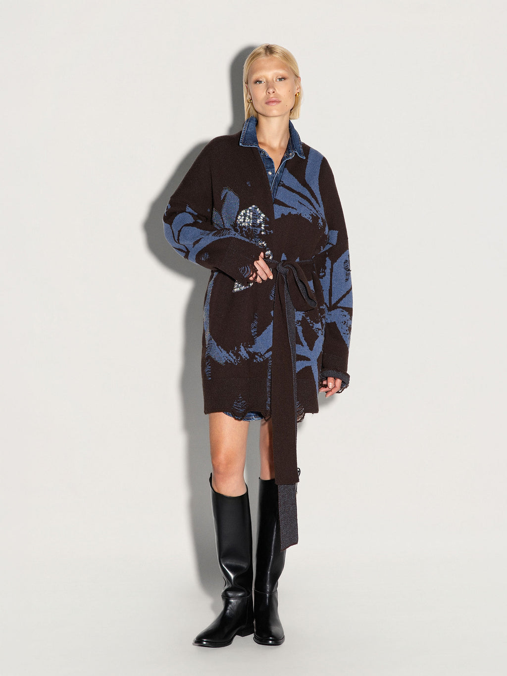 Cappotto AKEP corto ricamato