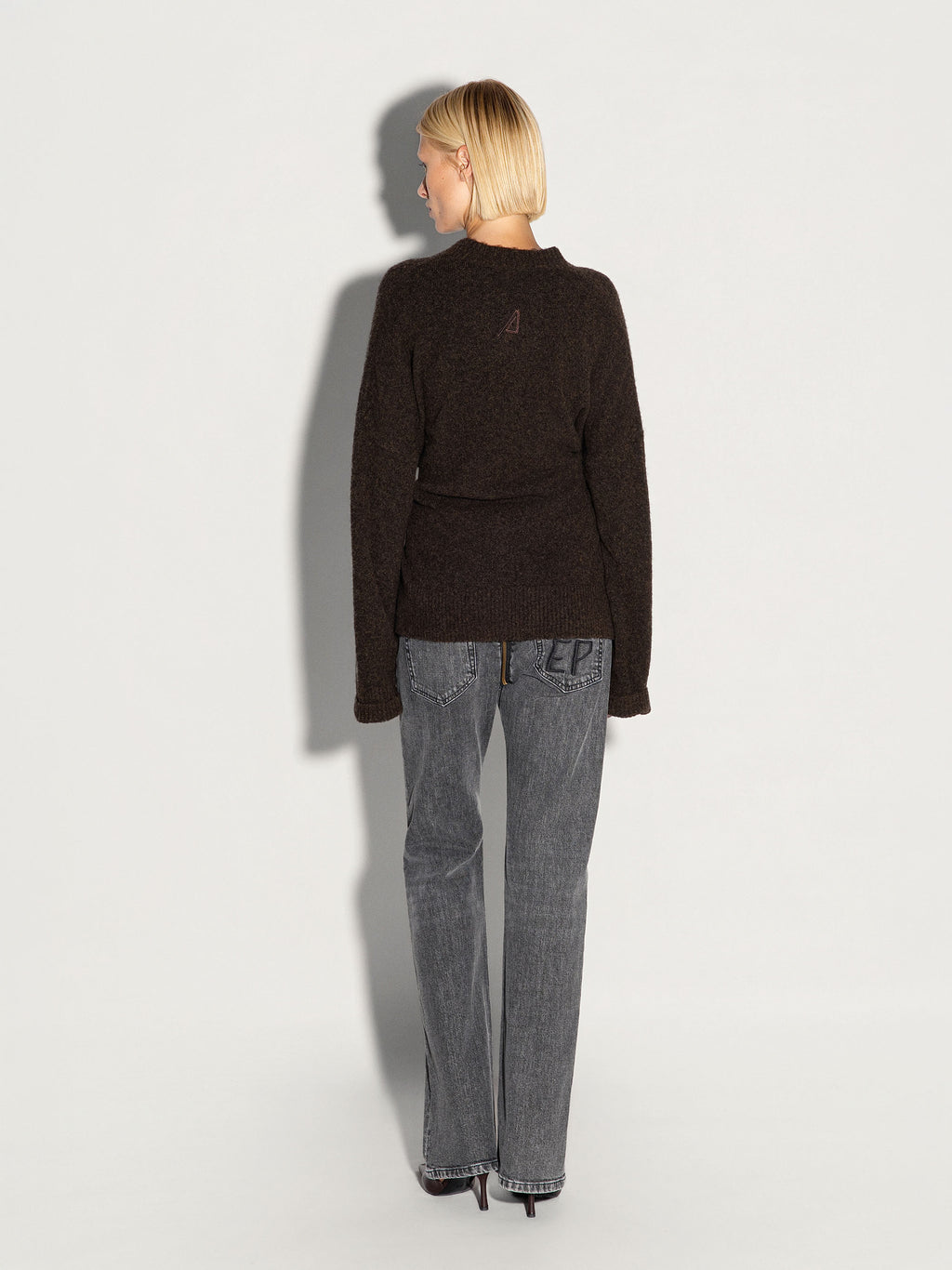 Pullover girocollo AKEP ricamato