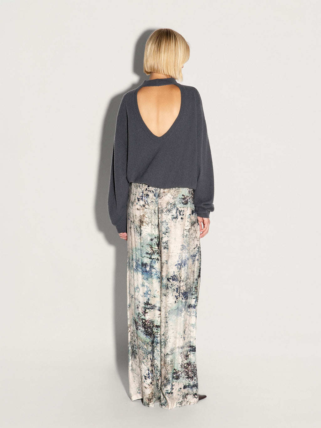 Pullover AKEP schiena scoperta ricamato