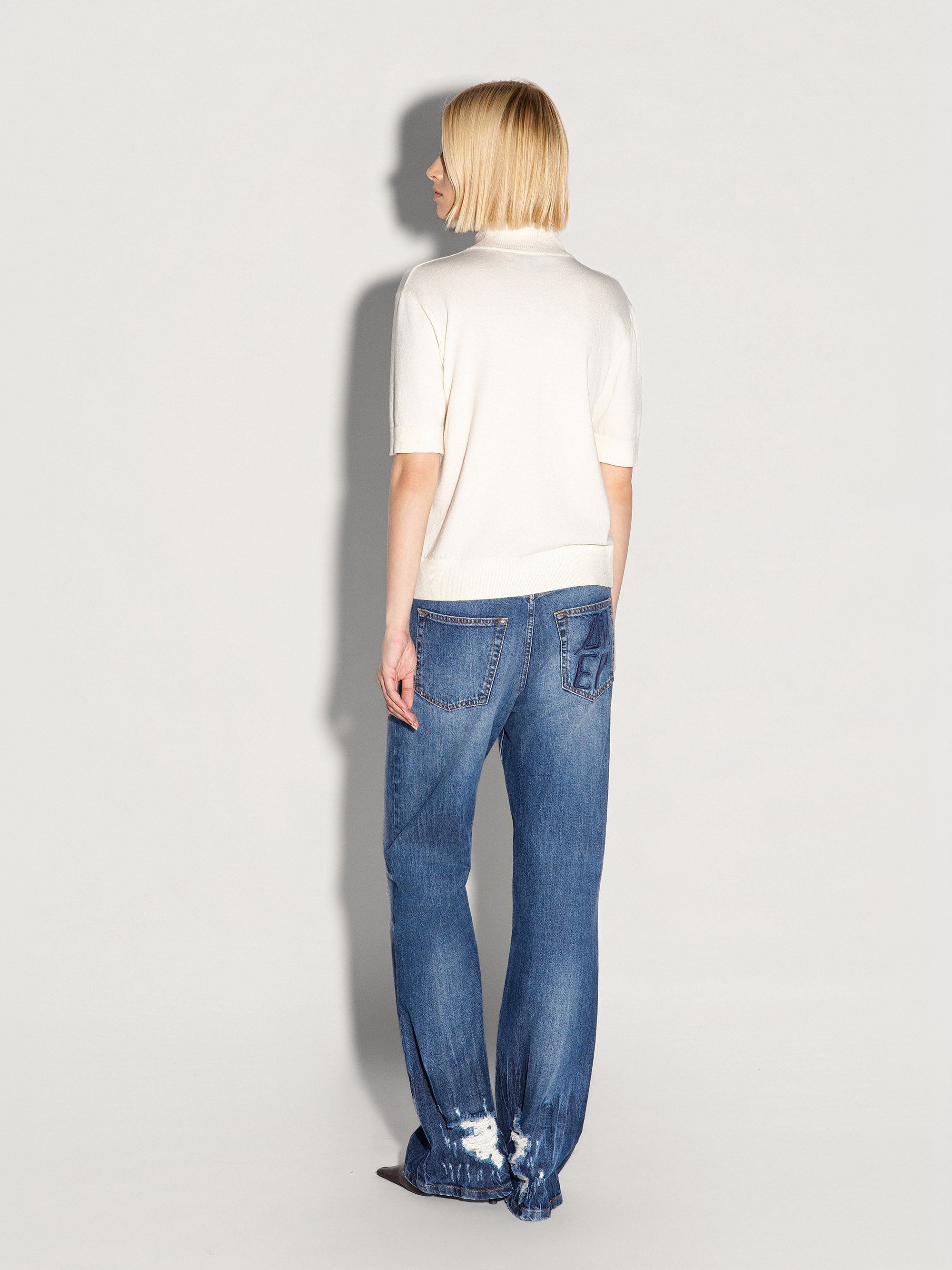 Pullover dolcevita AKEP ricamato manica corta