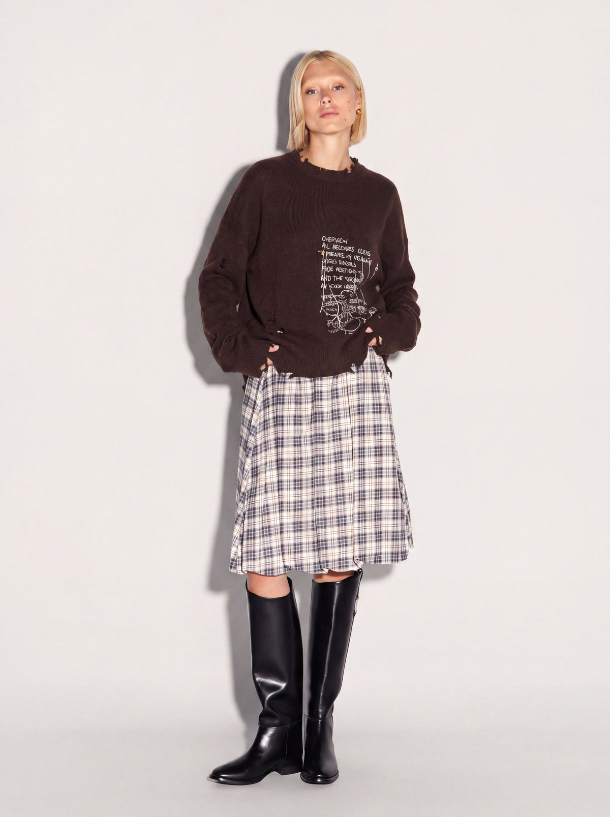 Pullover girocollo AKEP ricamato