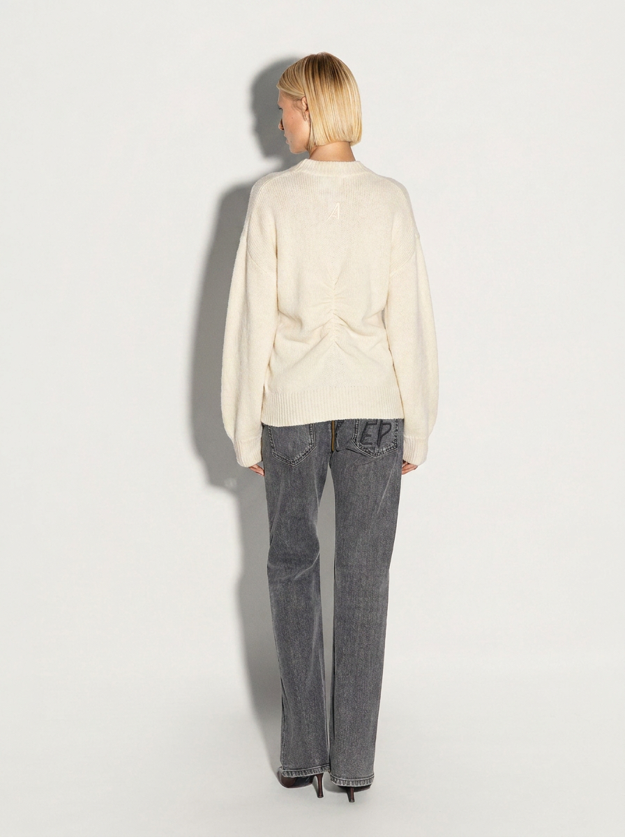 Pullover girocollo AKEP ricamato