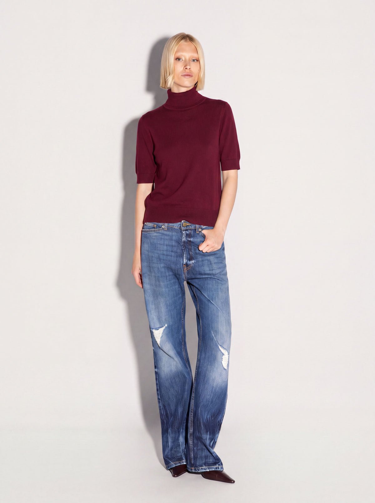 Pullover dolcevita AKEP ricamato manica corta
