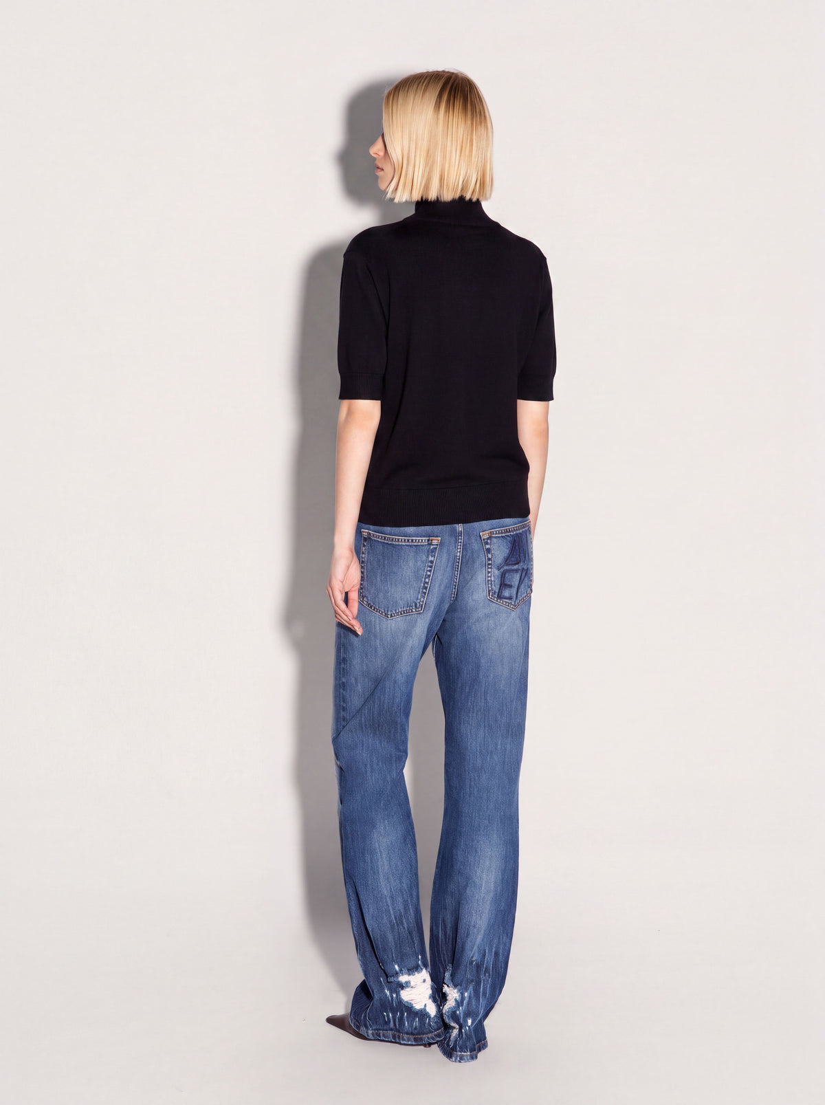 Pullover dolcevita AKEP ricamato manica corta