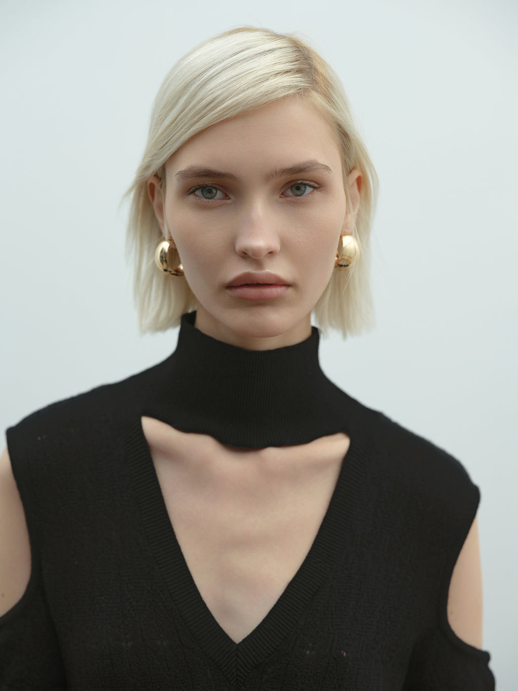 Abito lungo AKEP dolcevita in maglia punto pizzo