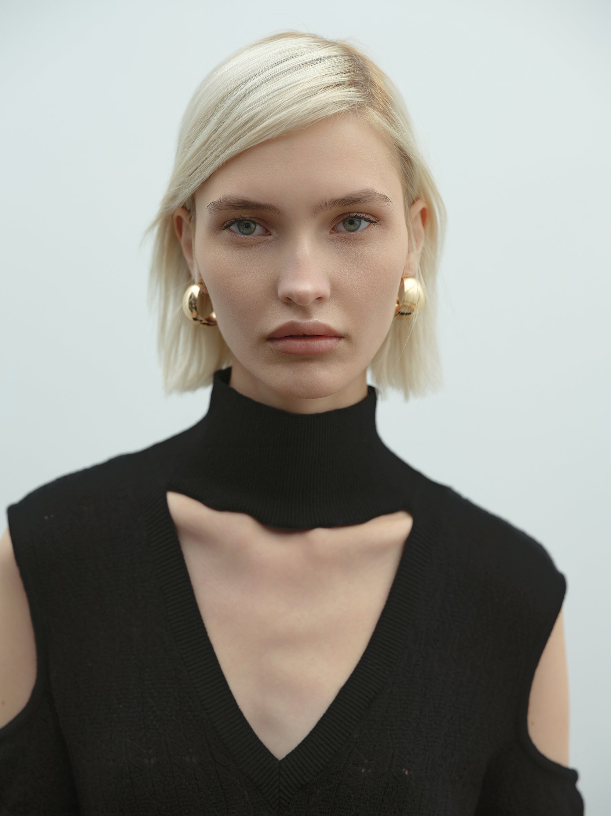 Abito lungo AKEP dolcevita in maglia punto pizzo