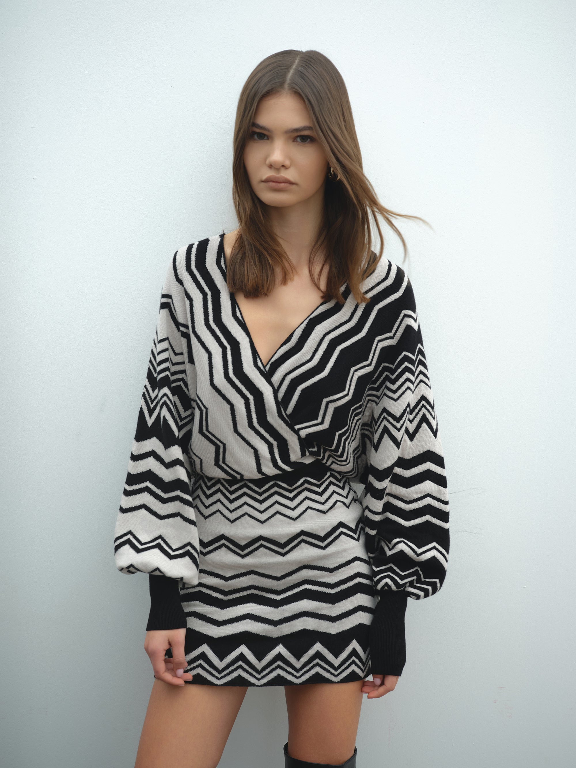 Abito AKEP corto in jacquard