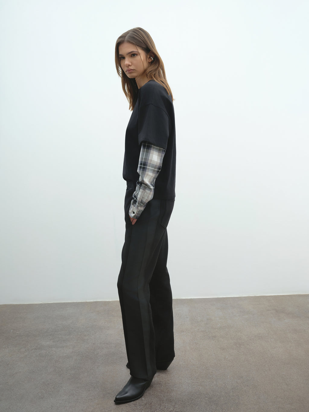 Pantalone AKEP in felpa con banda laterale