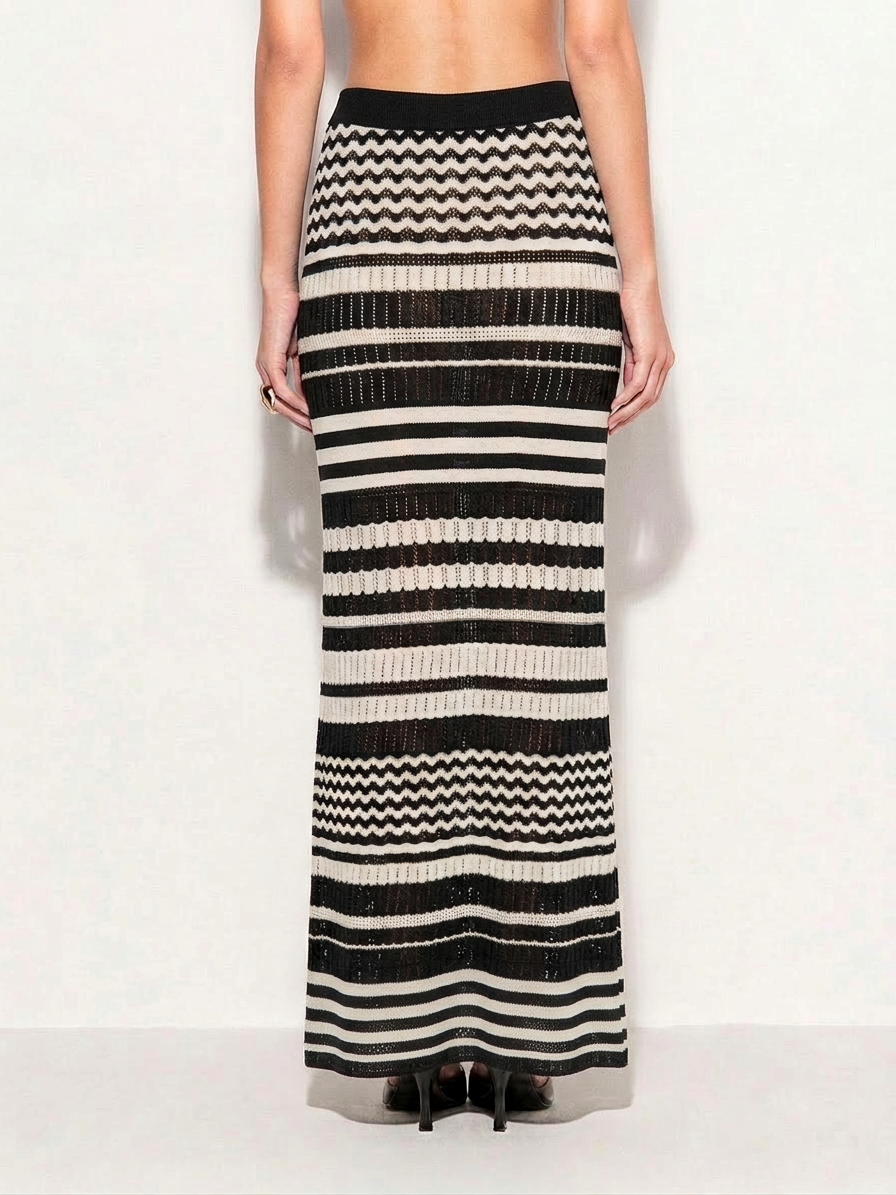 Gonna lunga a righe in maglia AKEP