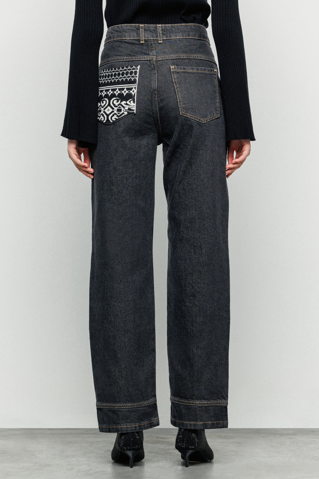 PANTALONE DENIM AKEP CON TASCA IN JACQUARD SUL RETRO